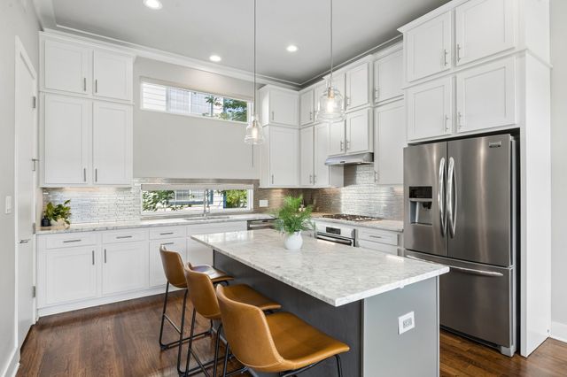 4402 Lafayette Street B, Dallas, TX 75204