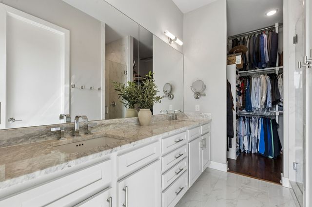 4402 Lafayette Street B, Dallas, TX 75204