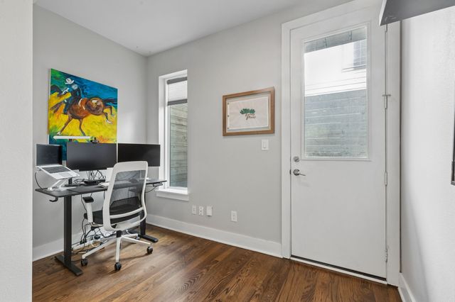 4402 Lafayette Street B, Dallas, TX 75204