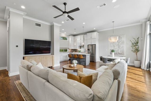 4402 Lafayette Street B, Dallas, TX 75204