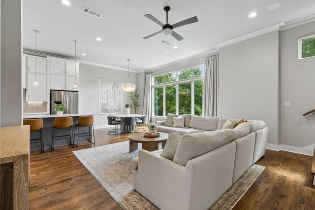 4402 Lafayette Street B, Dallas, TX 75204