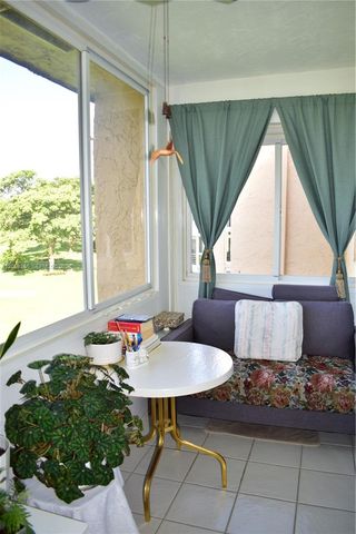 9320 Sunrise Lakes Blvd 303, Sunrise, FL 33322