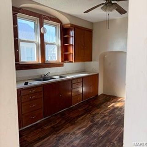 508 N Taylor Avenue, Crystal City, MO 63019