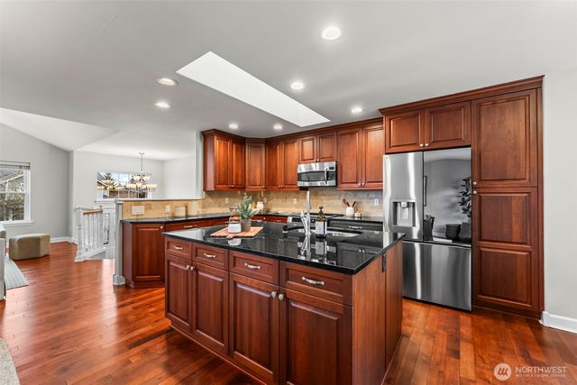 11124 63rd Avenue NW, Gig Harbor, WA 98332