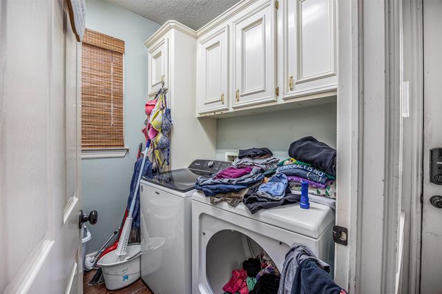 419 Oak Haven Street, Baytown, TX 77520