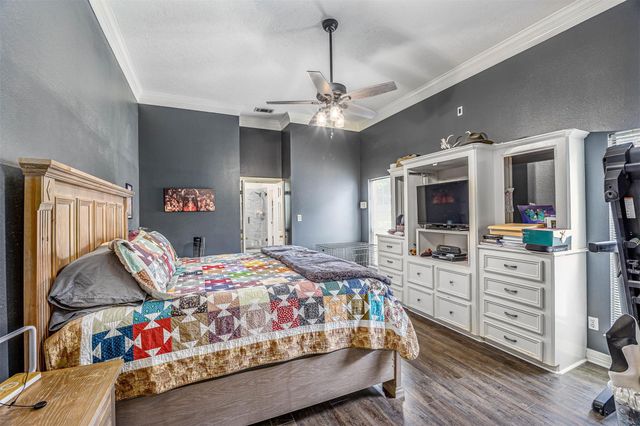 419 Oak Haven Street, Baytown, TX 77520