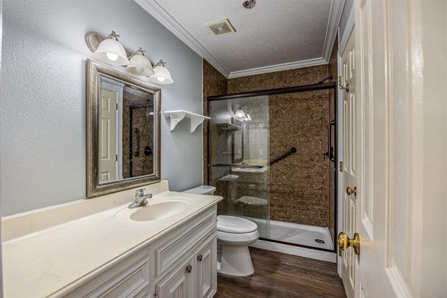 419 Oak Haven Street, Baytown, TX 77520