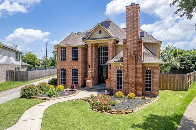419 Oak Haven Street, Baytown, TX 77520