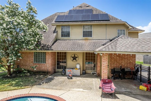 419 Oak Haven Street, Baytown, TX 77520