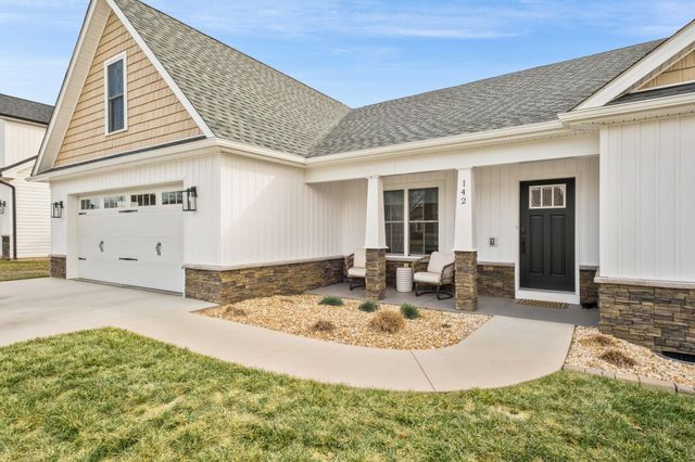 142 LINDBURGH DR, Waynesboro, VA 22980