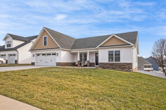 142 LINDBURGH DR, Waynesboro, VA 22980