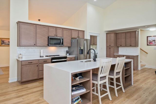 142 LINDBURGH DR, Waynesboro, VA 22980