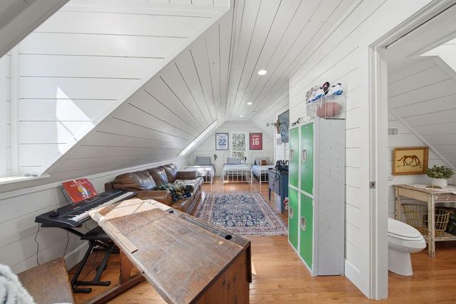 3635 County Road 265, Moulton, TX 77975