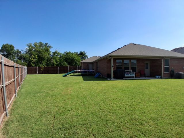 309 Clayton Street, Glenn Heights, TX 75154