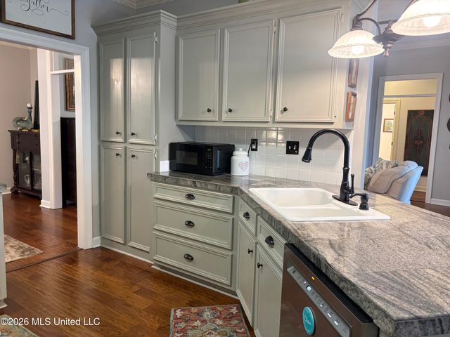 803 Annandale Road, Madison, MS 39110