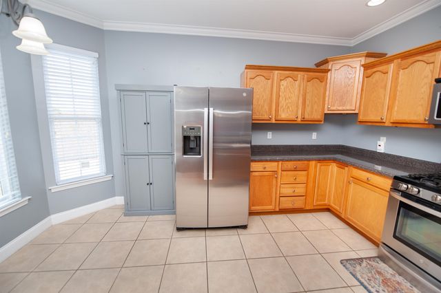 715 Tudor Lane, Boiling Springs, SC 29316