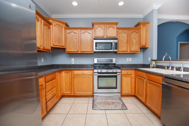 715 Tudor Lane, Boiling Springs, SC 29316