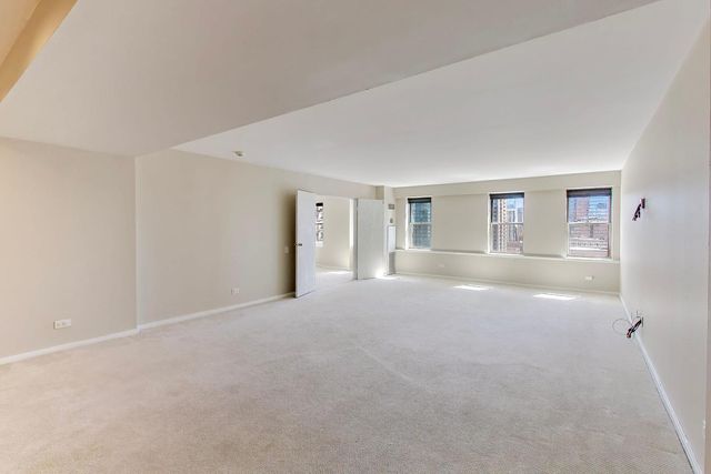 40 E 9TH Street 1601, Chicago, IL 60605