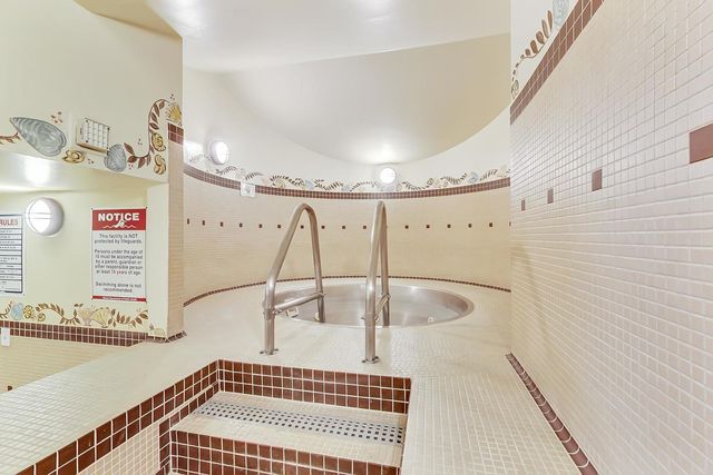 40 E 9TH Street 1601, Chicago, IL 60605