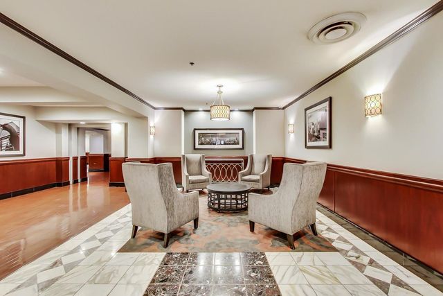 40 E 9TH Street 1601, Chicago, IL 60605