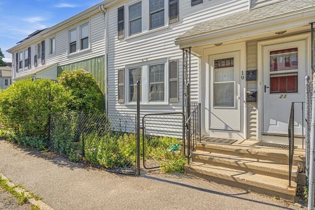 19 Keyes Street, Quincy, MA 02169