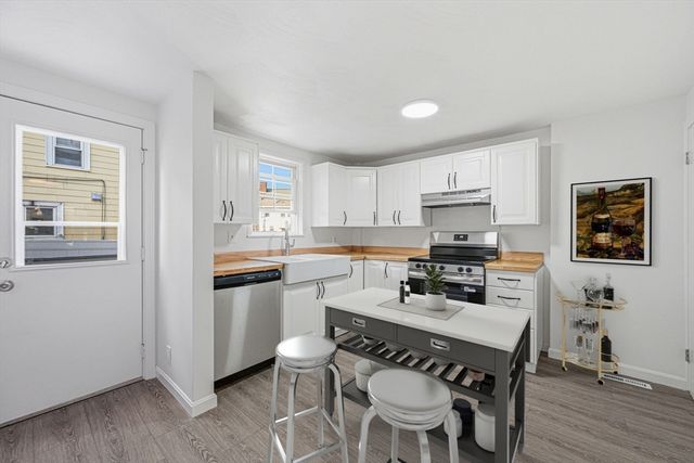 19 Keyes Street, Quincy, MA 02169