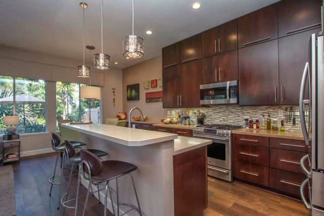 1684 Robin Place, Carlsbad, CA 92011