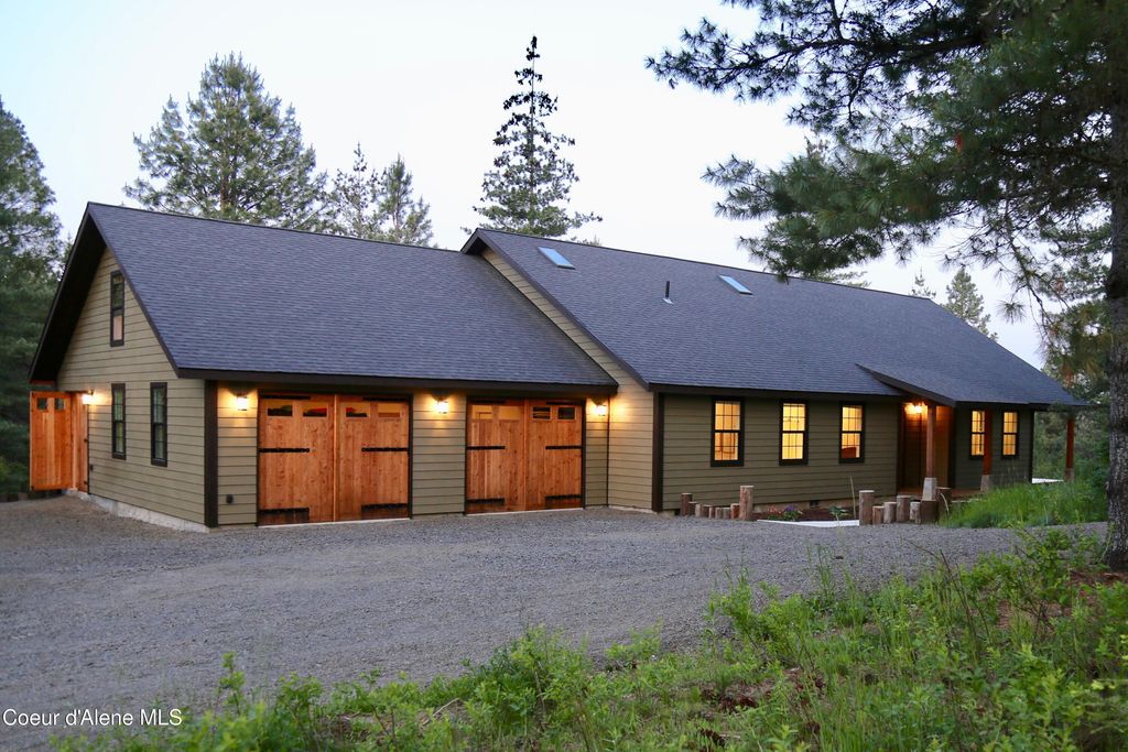 10359 W CASA RANCHERO, Coeur D'alene, ID 83814