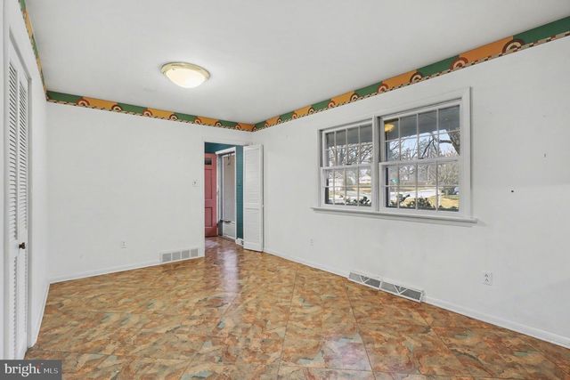 737 BARR BLVD, Lancaster, PA 17603