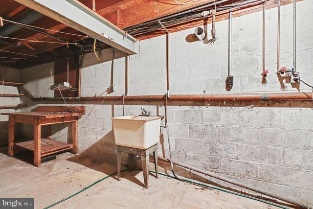 737 BARR BLVD, Lancaster, PA 17603