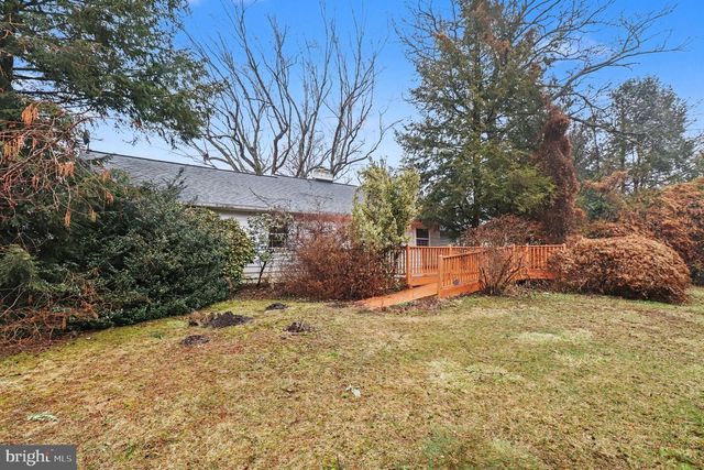 737 BARR BLVD, Lancaster, PA 17603