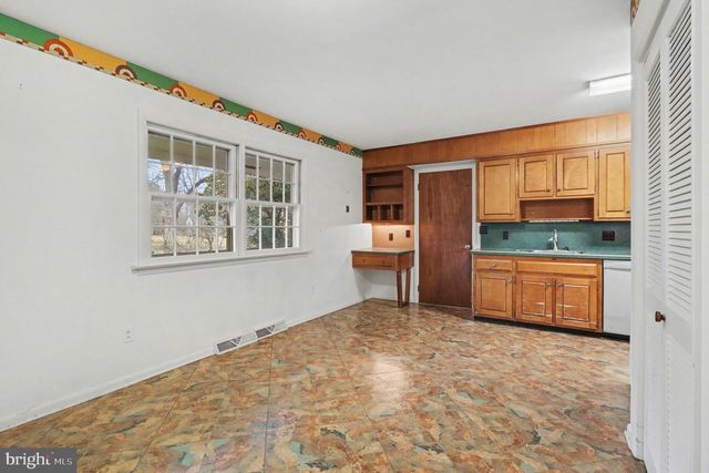 737 BARR BLVD, Lancaster, PA 17603