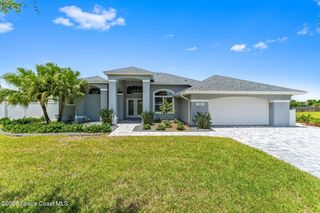 518 Veracruz Boulevard, Indialantic, FL 32903