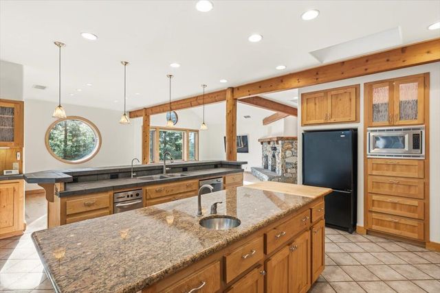12531 Lowhills Rd, Nevada City, CA 95959
