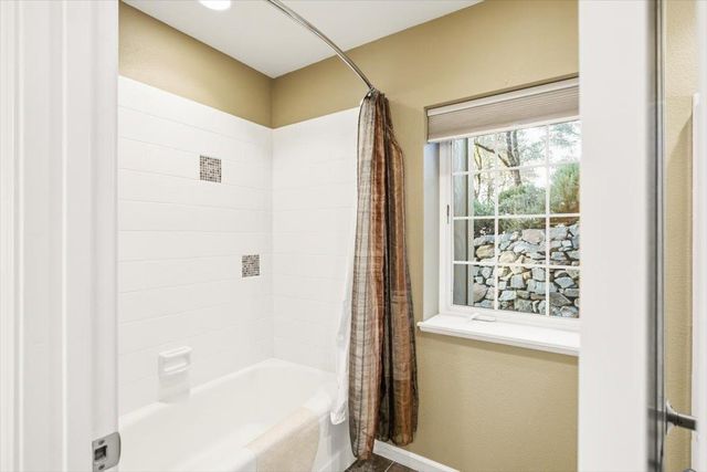 12531 Lowhills Rd, Nevada City, CA 95959