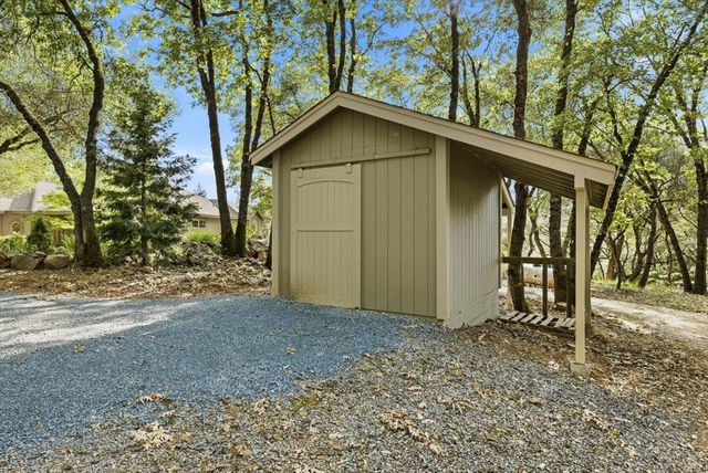 12531 Lowhills Rd, Nevada City, CA 95959