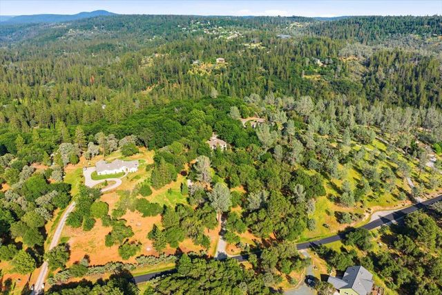 12531 Lowhills Rd, Nevada City, CA 95959