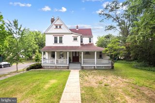 404--406 FULTON ST, Riverton, NJ 08077