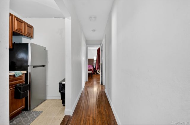 76-14 69th Road, Middle Village, NY 11379