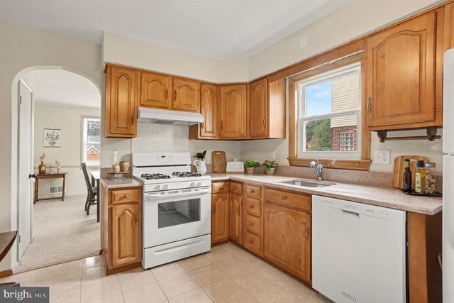 8216 ANALEE AVE, Baltimore, MD 21237