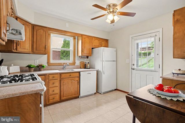 8216 ANALEE AVE, Baltimore, MD 21237