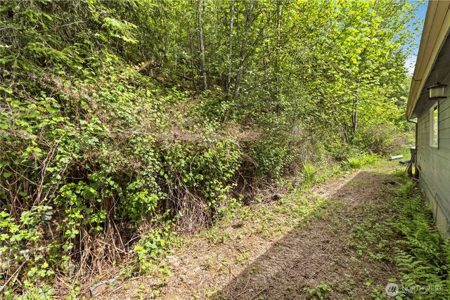 197 State Route 505, Winlock, WA 98596