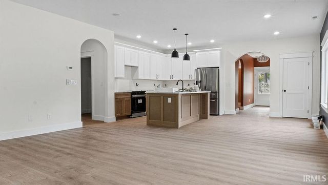 1829 S Maxwell Street, Bloomington, IN 47401