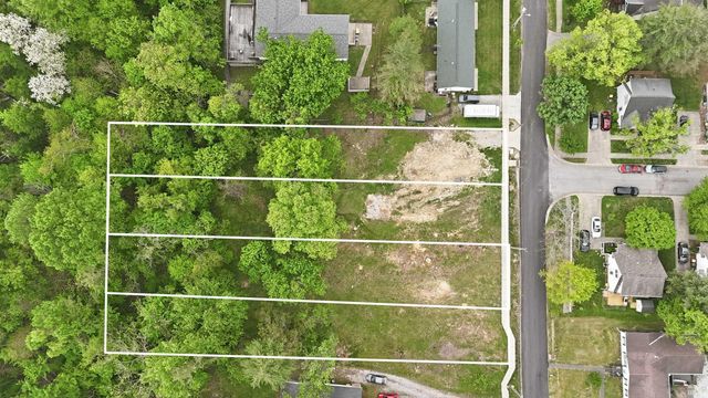 1829 S Maxwell Street, Bloomington, IN 47401