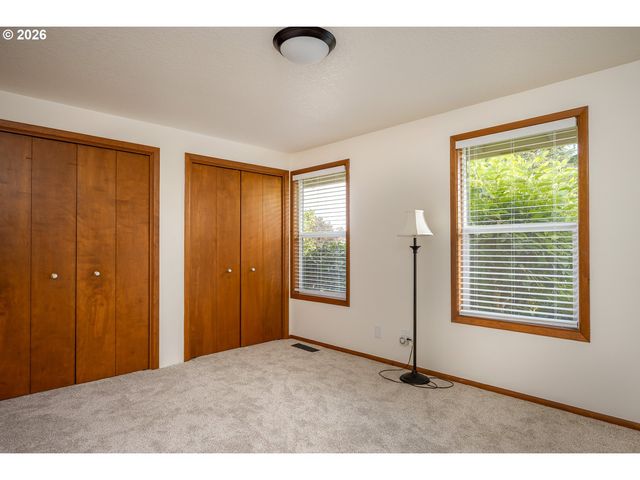 18990 Sw HEIGHTSVIEW Ct, Beaverton, OR 97007