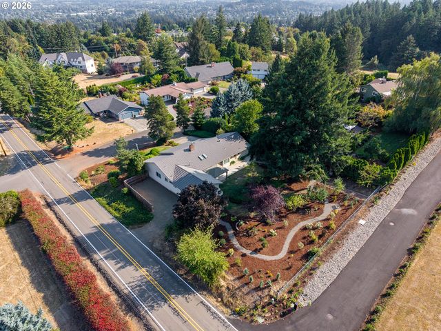 18990 Sw HEIGHTSVIEW Ct, Beaverton, OR 97007