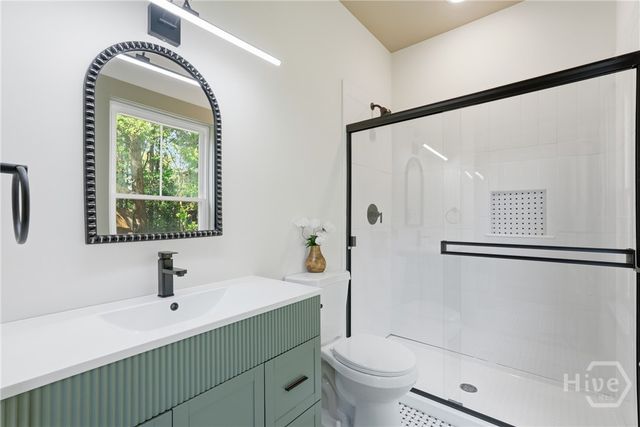 744 E 33rd Street, Savannah, GA 31401