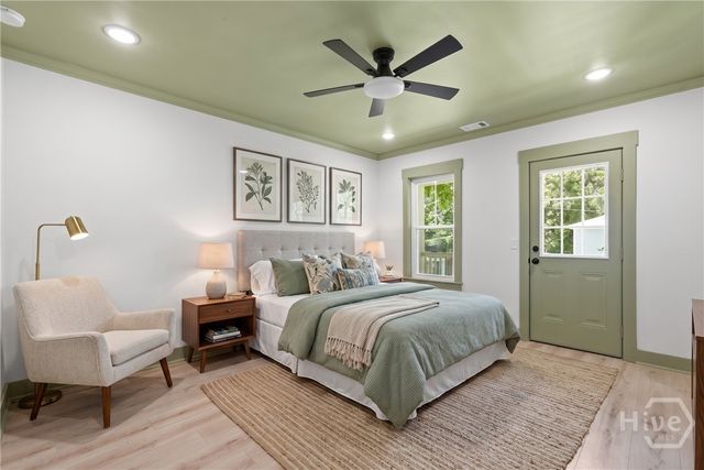 744 E 33rd Street, Savannah, GA 31401