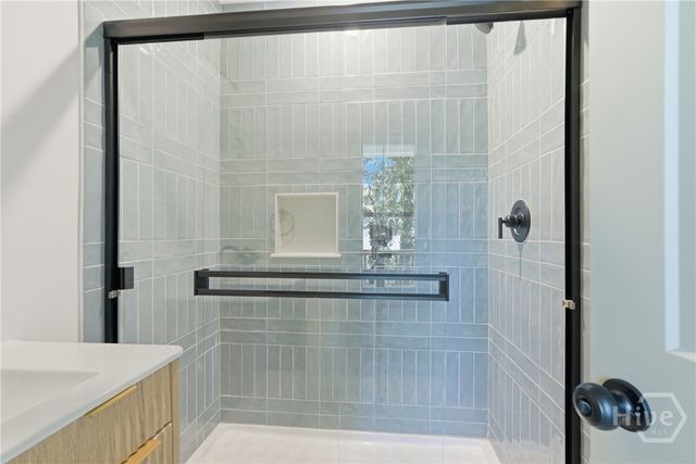 744 E 33rd Street, Savannah, GA 31401