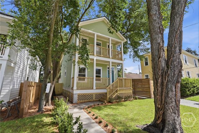 744 E 33rd Street, Savannah, GA 31401